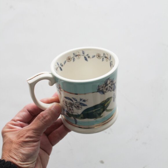 Anthropologie x Lou Rota "Nature Table" Stoneware Mug - NEW SOLD OUT - Picture 3 of 8